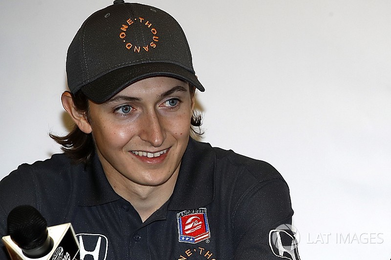 Zach Veach cree que el nuevo auto de IndyCar favorce su estilo