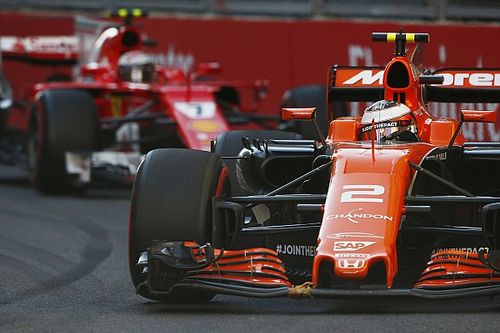 Mercedes et Ferrari rechignent à équiper McLaren pour 2018