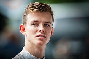 F3 title contender Ilott to make F2 debut