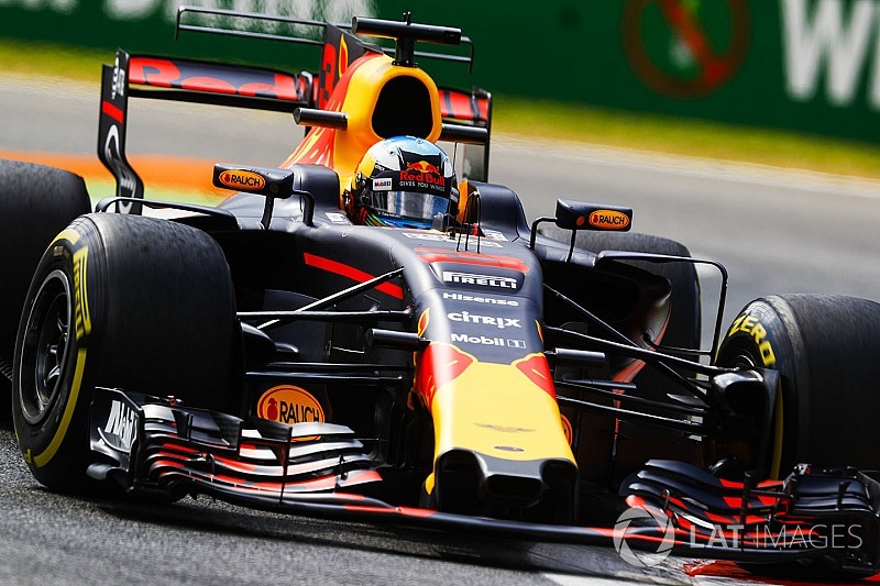 Ricciardo: "Siamo da zona punti, ma incrociamo le dita per il meteo"