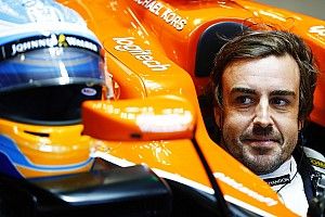 Se McLaren optar pela Renault, Alonso deve ficar, diz Brown