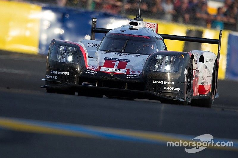 #1 Porsche Team Porsche 919 Hybrid: Neel Jani, Andre Lotterer, Nick Tandy