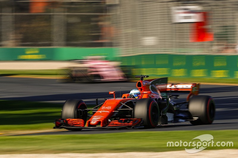 Alonso : fini les pauses café en virage !