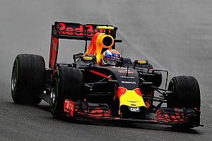 Button: Regenrace van Verstappen in Brazilië 2016 was buitenaards