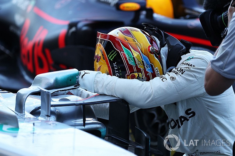 Mercedes: c'è un allarme motore sulla W08 di Hamilton