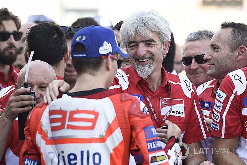 Podio: il terzo classificato Jorge Lorenzo, Ducati Team, Gigi Dall'Igna, General Manager Ducati Team