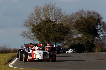 Brands Hatch BF3: Sowery takes dominant maiden British F3 win