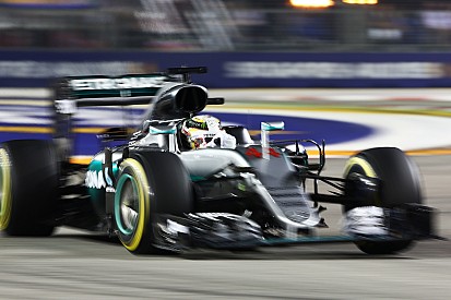 Opinion: The momentum myth means Hamilton is far from done