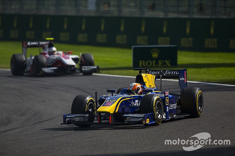 Seven GP2 drivers penalised for early DRS use