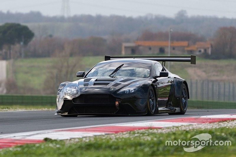 Max Mugelli affianca Sini sull'Aston Martin della Solaris Motorsport