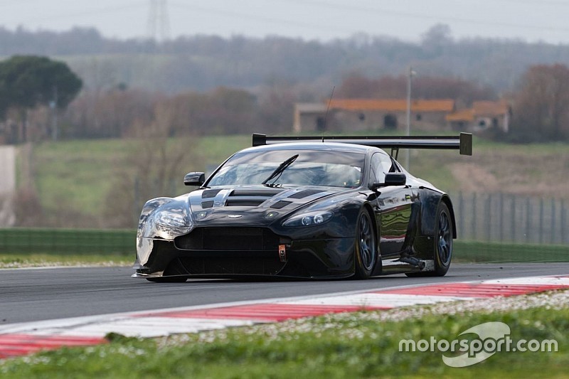 Max Mugelli affianca Sini sull'Aston Martin della Solaris Motorsport