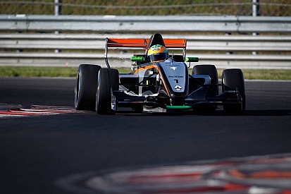 Hungaroring NEC: Daruvala takes maiden Formula Renault win