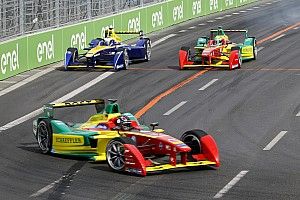 Di Grassi celebrates his 7th podium of the season