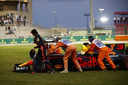 Хорнер остался недоволен надежностью Red Bull в 2017 году
