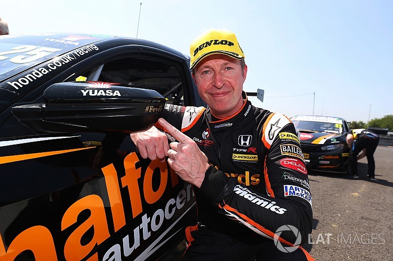 Snetterton BTCC: Neal scores 63rd win in Diamond Double race