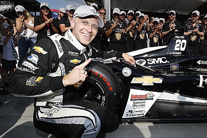 Carpenter se lleva la pole de la edición 102 de la Indy 500