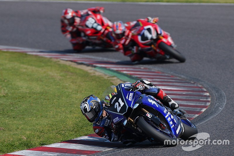全日本ロードレース第2戦:集団戦を制した中須賀、圧巻の開幕3連勝