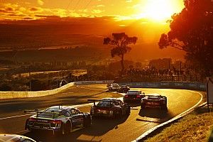 30 fotos que muestran que las 12h de Bathurst es la carrera más hermosa del mundo