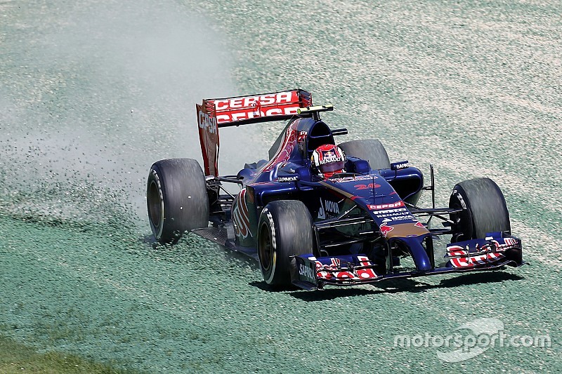 Kvyat "hadn't fully dealt" with Red Bull demotion - Horner