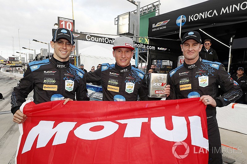 Daytona 24 Jam: Cadillac rebut pole, Alonso P13