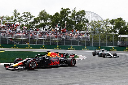 Ricciardo : "Prendre des points à Hamilton, une petite victoire"