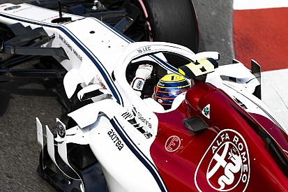 Leclerc, Ferrari'de yarışma hayali kuruyor