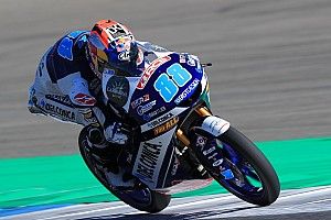 Martin fa poker ed Assen e sfrutta la caduta di Bezzecchi per passare in testa al Mondiale