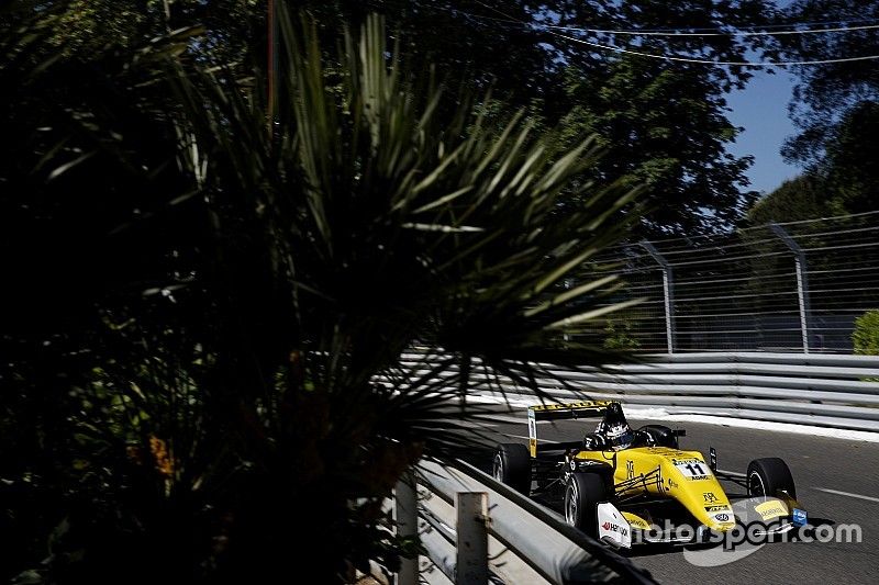 Fenestraz se impone en la segunda carrera de la F3 en Pau; Palou, segundo