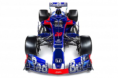 Comparativa visual: El Toro Rosso 2017 vs. 2018 con motor Honda
