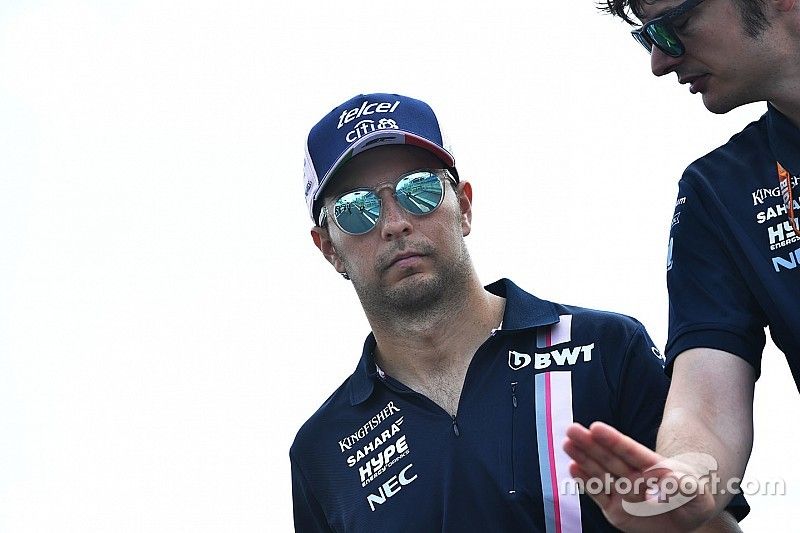 Sergio Perez, Force India walks the track