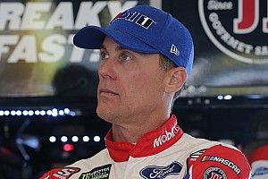 Kevin Harvick tops Erik Jones in Saturday's first practice at Pocono
