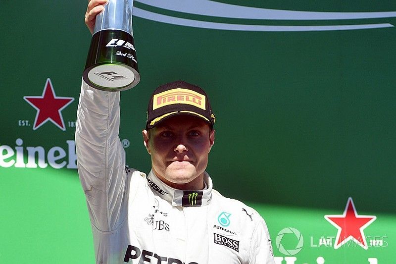 Bottas replica a Lewis: "Avevamo lo stesso passo, non potevo attaccare"