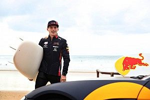 Kiderült, Verstappen miért nem ment be a vízbe Ausztráliában