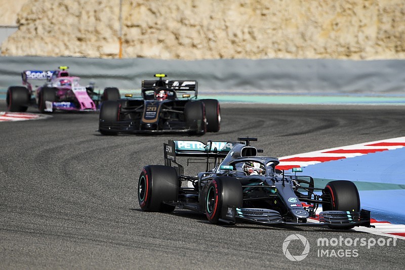 Mercedes: Racing Point tie-up "very different" to Ferrari/Haas