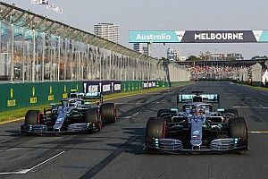 Mercedes se diz 'perplexa' e 'chocada' com vantagem para a Ferrari na Austrália
