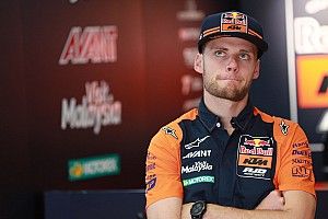 Binder penalizzato per il contatto con Schrotter: il pilota della KTM arretra sesto