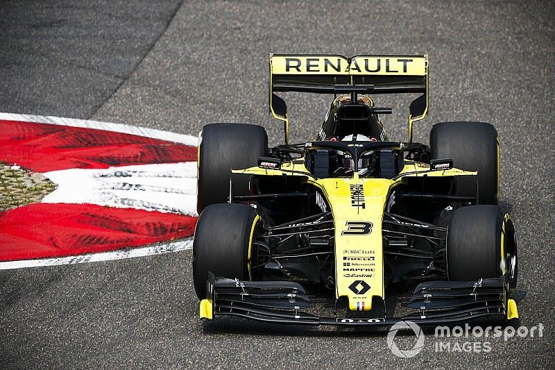 Ricciardo opgelucht na behalen van eerste punten in China