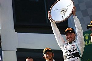 Valtteri Bottas gana y se lleva el punto extra en Australia