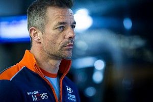 Loeb sufre un accidente en los reconocimientos del Rally de Chile
