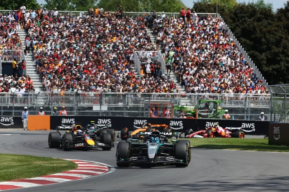 Max Verstappen, Red Bull Racing, George Russell, Mercedes, Andrea Kimi Antonelli, Mercedes