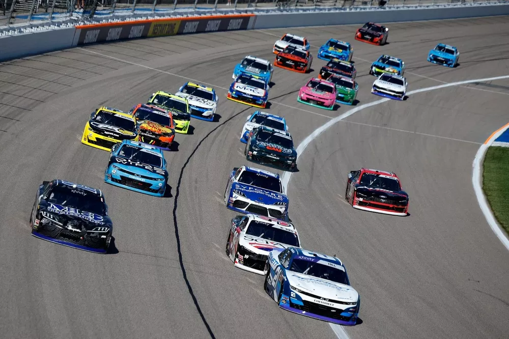 Austin Hill, Chevrolet, Ryan Sieg, Ford, Justin Bonsignore, Joe Gibbs Racing Toyota, Anothony Alfredo, Young's Motorsports Chevrolet