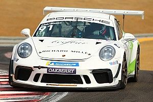 Porsche Cup: Massa e Kaesemodel tomam punição e perdem pódio no Velocitta