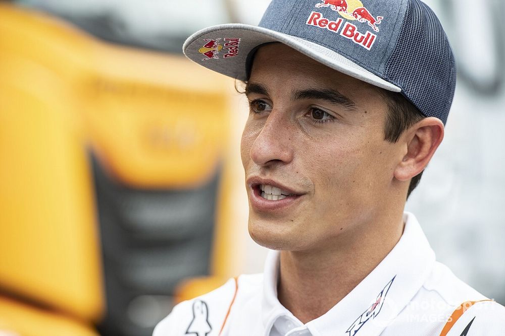 Marquez weer geopereerd, herstel duurt mogelijk zes maanden