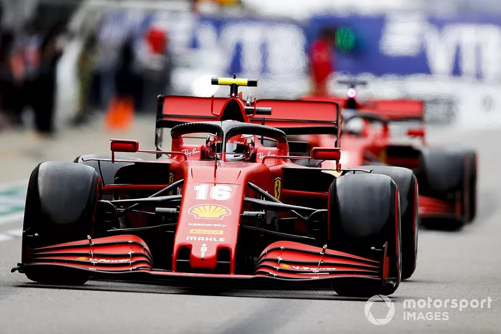Charles Leclerc, Ferrari SF1000, Sebastian Vettel, Ferrari SF1000, in pit lane