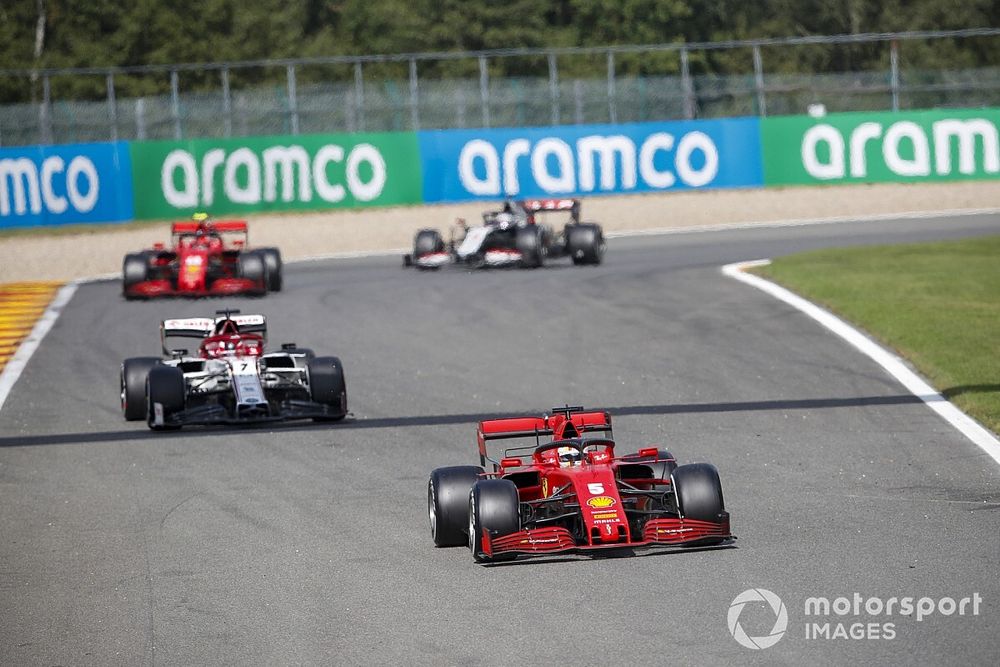 Brundle: a Ferrari rosszul viselkedett, visszaküldték őket a sor végére