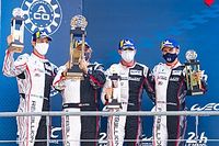 Rebellion sur le podium pour son chant du cygne