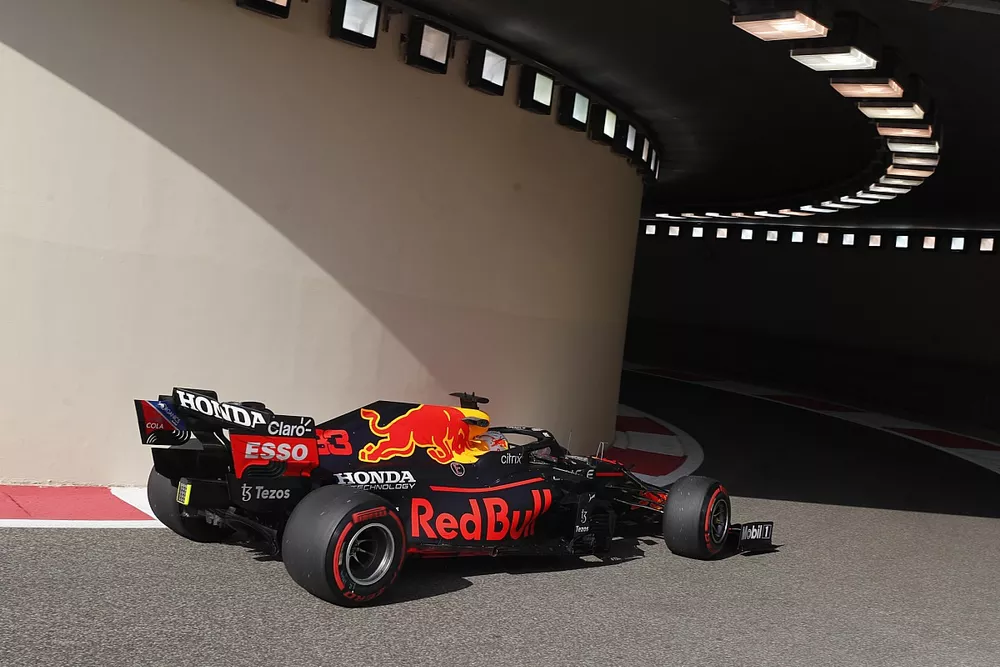 Max Verstappen, Red Bull Racing RB16B