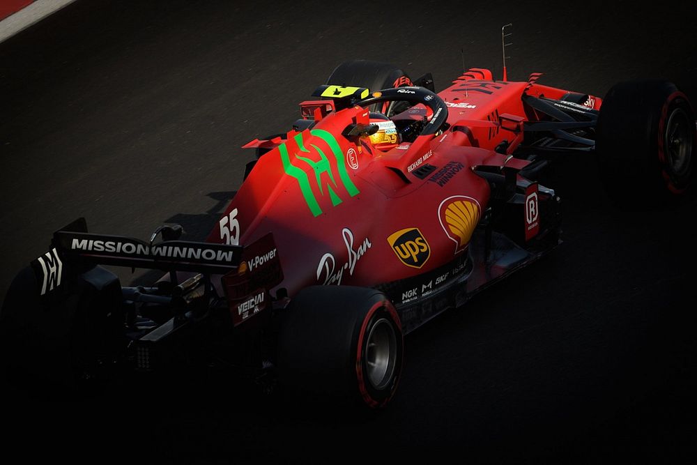 Carlos Sainz Jr., Ferrari SF21