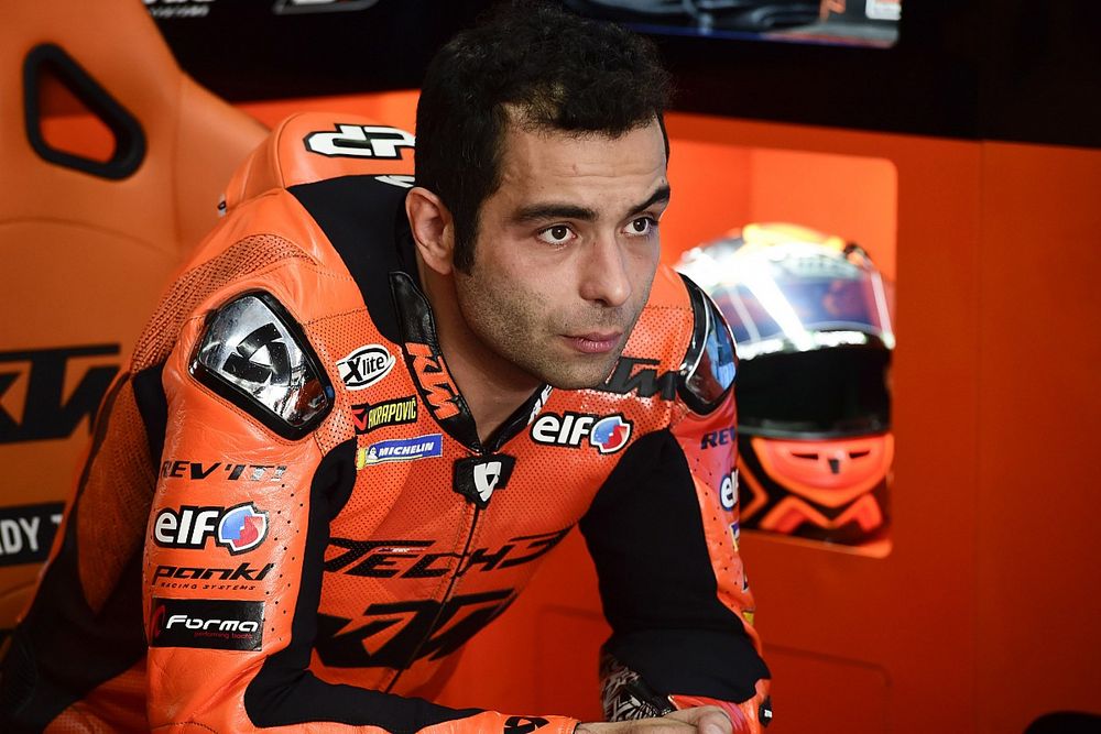 Petrucci a pris un gros coup à la hanche en tombant