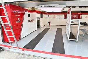 La FIA accorde des dérogations face au retard du matériel F1